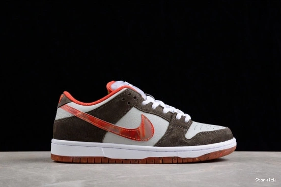 DH7782 001 x Dunk Nike Crushed SB D.C. Low 1221